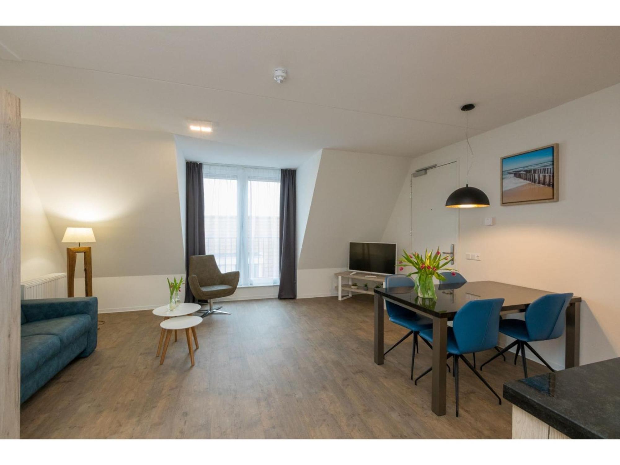 Luxurious Studio For 2 People A 1 Minute Walk From The Beach Of Zoutelande Exterior photo